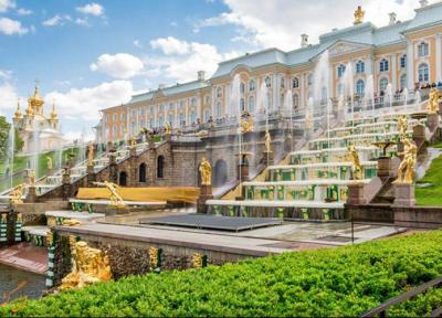 کاخ پترهوف؛ شکوه امپراتوری روسیه در کرانه خلیج فنلاند کاخ پترهوف؛ شکوه امپراتوری روسیه در کرانه خلیج فنلاند